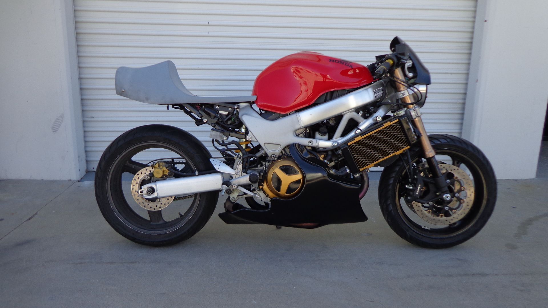 honda super hawk motorcycle